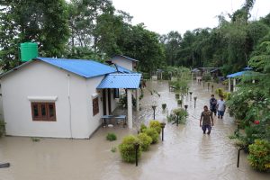 नारायणीको बाढीले पूर्वी नवलपरासीका बस्ती र खेती डुबानमा, १८ घरका ११४ जना विस्थापित